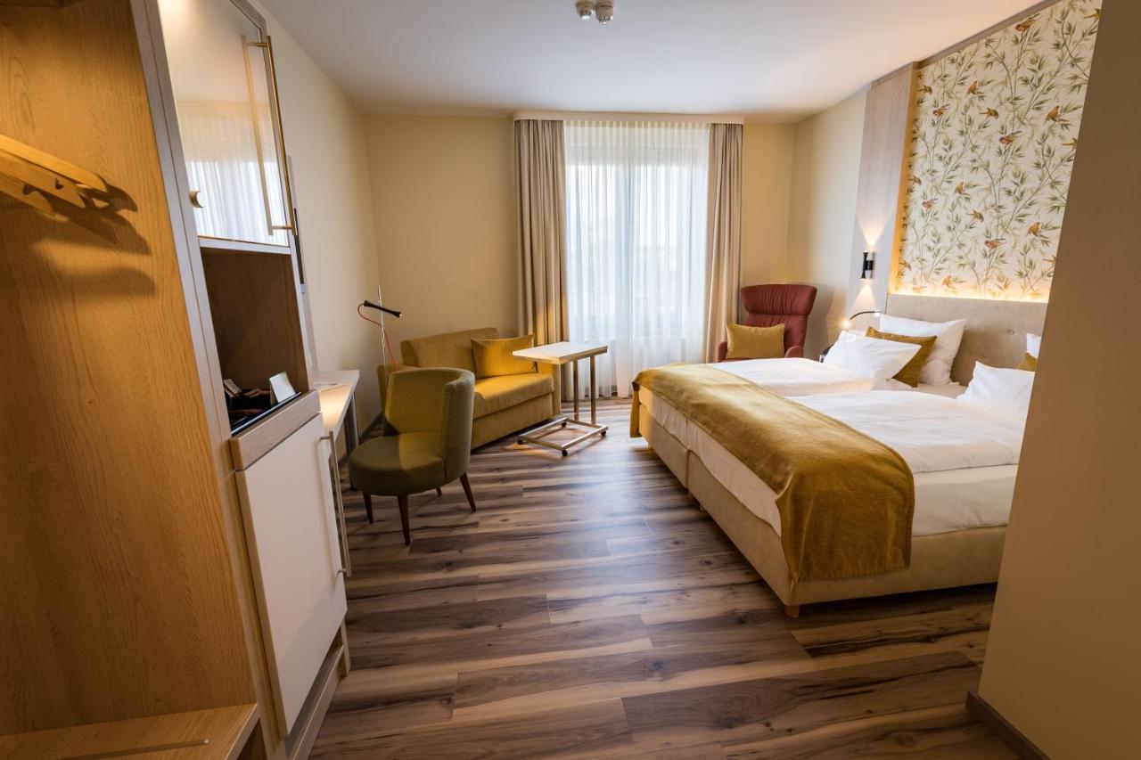 First Inn Hotel Zwickau Exteriér fotografie