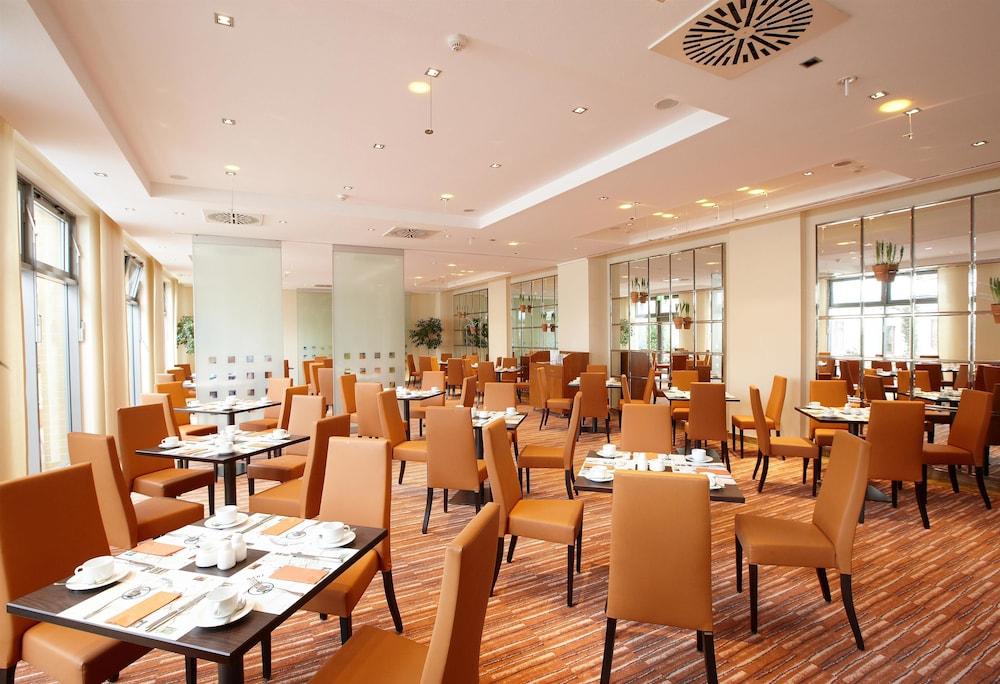First Inn Hotel Zwickau Exteriér fotografie