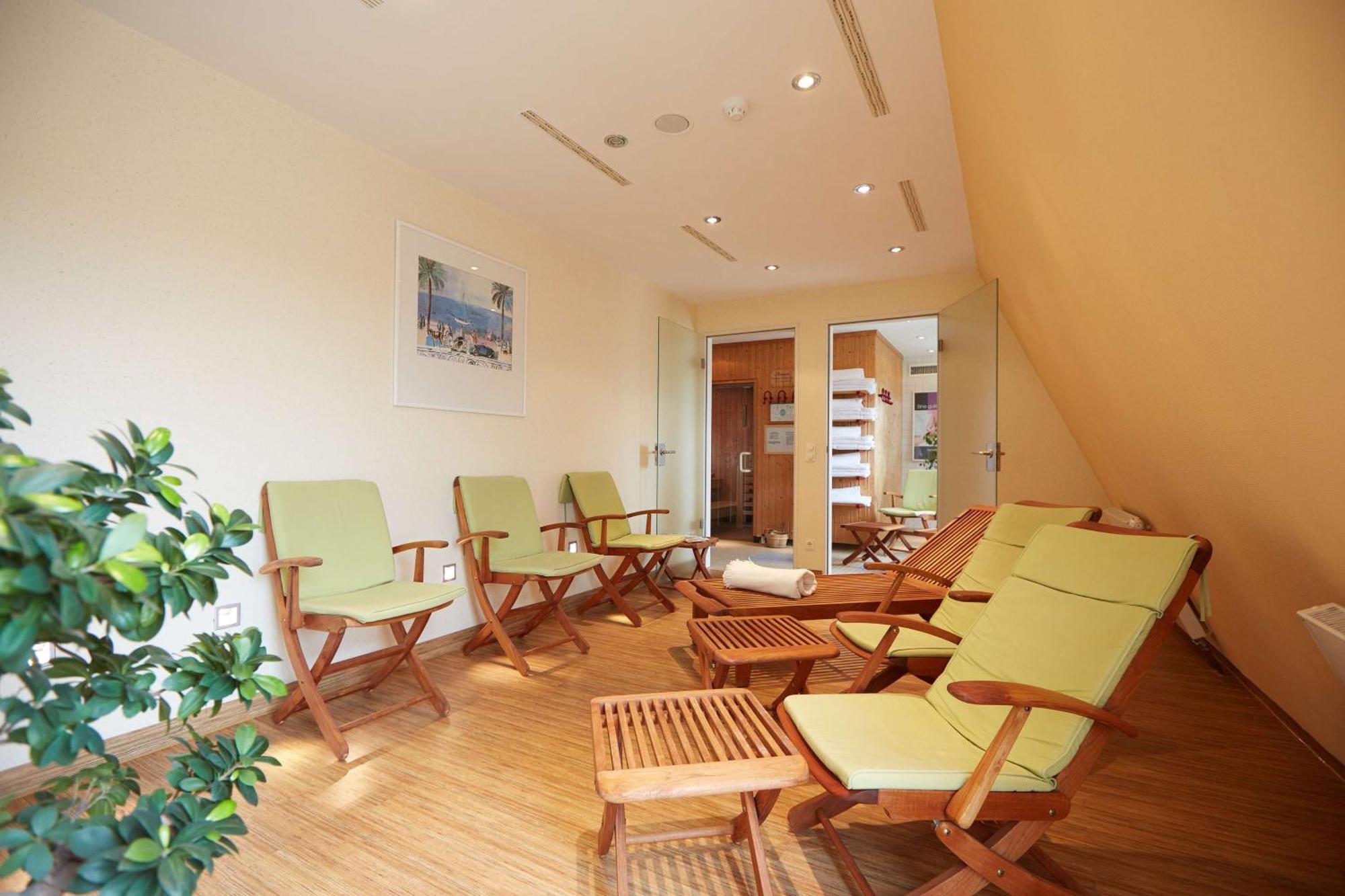 First Inn Hotel Zwickau Exteriér fotografie