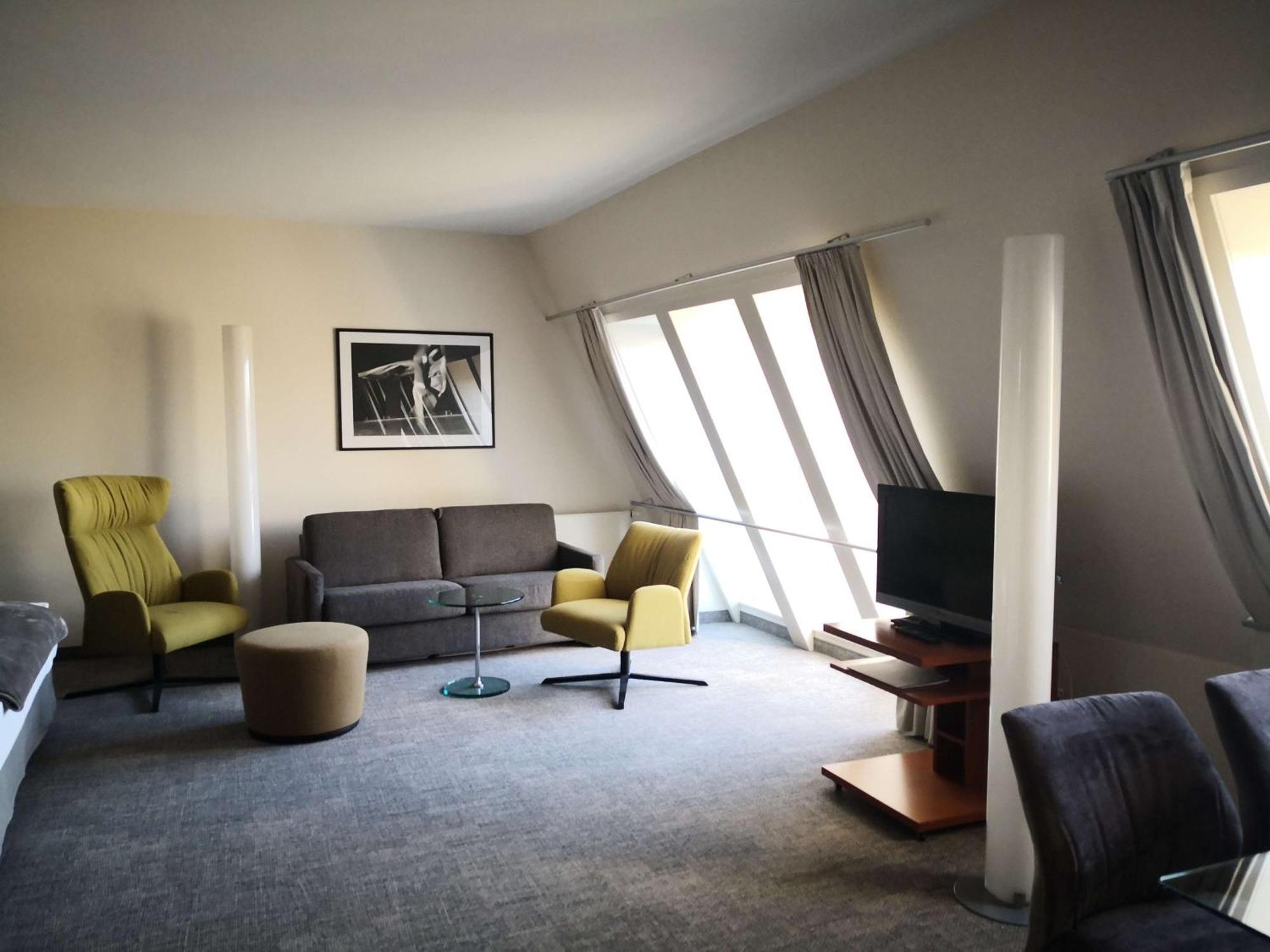 First Inn Hotel Zwickau Exteriér fotografie