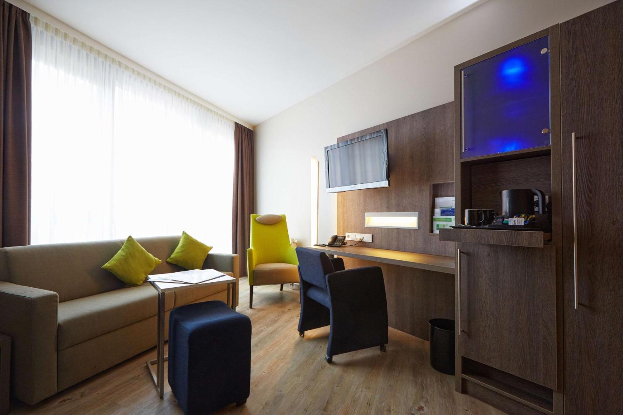 First Inn Hotel Zwickau Exteriér fotografie